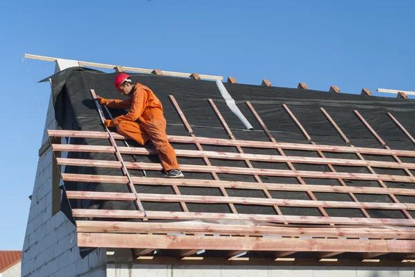 Affordable Roofing Contractors for Roof Repair and Replacement