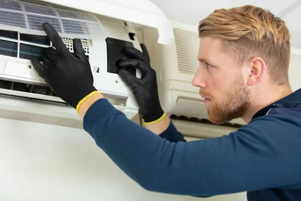 Common AC Problems Fixed by Folsom Repair Experts